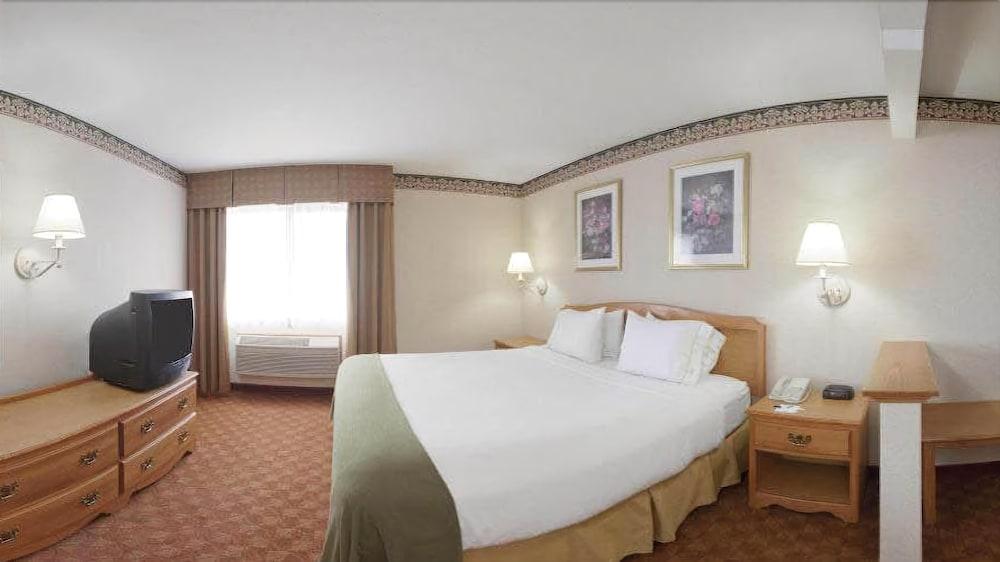 Holiday Inn Express Hotel & Suites Wauseon By Ihg Luaran gambar